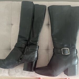 AEROSOLES Black Heeled Boots with Buckle
